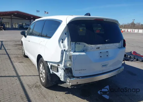 2024 Chrysler Pacifica Touring из США, поврежденный, VIN 2C4RC1FG7RR194943